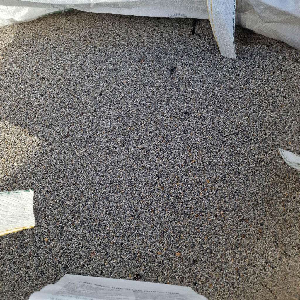 Yellow 50/50 Building Sand Bulk Bag